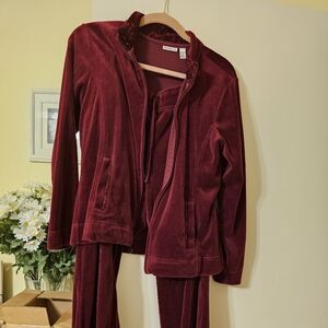 Velour Leisure Set - Petite Large